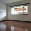 5 Bed House with Garden in Gigiri thumb 11