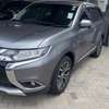 MITSUBISH OUTLANDER 2017MODEL thumb 3