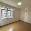 1 Bedroom apartment for rent in Kilimani thumb 4