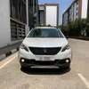 Peugeot 2008 2017 thumb 9