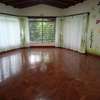 5 Bed House with En Suite in Kitisuru thumb 15