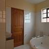 3 Bed Apartment with En Suite in Upper Hill thumb 7