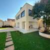 5 Bed House with En Suite in Runda thumb 2