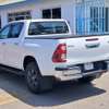 TOYOTA HILUX thumb 10
