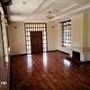 5 Bed House with En Suite at Benin Dr thumb 26
