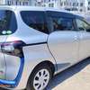 Toyota sienta hybrid silver 2018 thumb 7