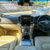 Toyota land Cruiser ZX V8 Gold 2019 thumb 5