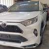 Toyota Rav4 White 2019 AWD thumb 1