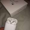 APPLE AirPods with Charging Case (2nd generation) thumb 5