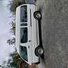 Toyota hiace thumb 3