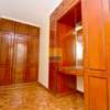 5 Bed Villa with En Suite in Riverside thumb 6