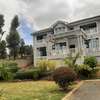 5 Bed Townhouse with En Suite at Kerarapon Drive thumb 1