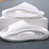 CLOUD SLIDES 
Size:40-45

Fitting: Normal thumb 2