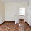 4 Bed House with En Suite in Rosslyn thumb 25
