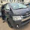 Toyota hiace thumb 4