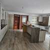 6 Bed House with En Suite at Rosslyn thumb 45
