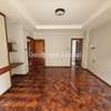 4 Bed Apartment with En Suite in Riverside thumb 16