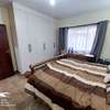 4 Bed House with En Suite in Brookside thumb 11