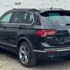 Volkswagen Tiguan s line thumb 2