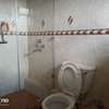 7 Bed House with En Suite at Benin Dr thumb 15