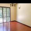 5 Bed House with En Suite in Muthaiga thumb 10
