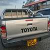 TOYOTA HILUX DOUBLE CABIN LOCAL thumb 2