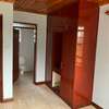 5 Bed Townhouse with En Suite in Nyari thumb 12