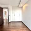 3 Bed Apartment with En Suite in Brookside thumb 9