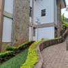 5 Bed Townhouse with En Suite in Spring Valley thumb 2