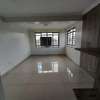 a beautifull three bedroom plus sq townhouse for rent thumb 3