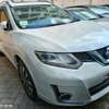 Nissan Xtrail pearl white thumb 7