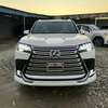 Lexus LX600 2023 Sport thumb 4
