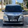 Toyota Noah 2017 thumb 5
