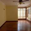 4 Bed Townhouse with En Suite in Kyuna thumb 7
