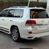 Toyota Land cruiser v8 2018 model thumb 5
