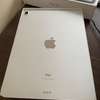 Apple iPad Air 4th Gen 256GB in MINT CONDITION thumb 4