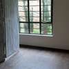 5 Bed Townhouse with En Suite in Rosslyn thumb 11