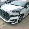 Toyota Sienta hybrid thumb 2