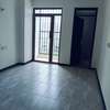 4 Bed Apartment with En Suite in Parklands thumb 7