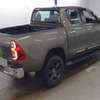 2021 Toyota Hilux double cab thumb 3
