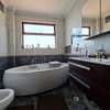 5 Bed Townhouse with En Suite in Lavington thumb 12