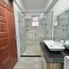 4 Bed Apartment with En Suite in Parklands thumb 9