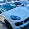 Porsche Cayenne GTS 2018 Sunroof thumb 2