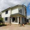 4 Bed Townhouse with En Suite at Yukos thumb 8