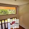 5 Bed House with En Suite in Thigiri thumb 14