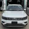Volkswagen Tiguan white thumb 1