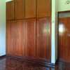 Lovely home 5br with Sq  for rent in Karen Bomas thumb 8