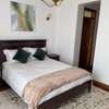 4 Bed Apartment with En Suite in Riverside thumb 11