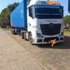 Mercedes BENZ Actros MP4 Complete with Skeleton ZG thumb 1