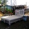 4*6 White Pallet Bed thumb 0